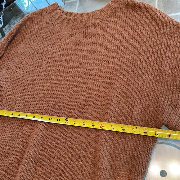 Oak + Fort, M, relaxed fit, wide sleeve, open weave acrylic/alpaca/nylon EUC - Picture 3 of 10